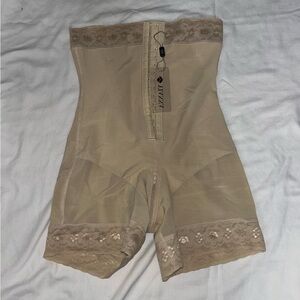Size Small Tan Shapewear Waist Trainer